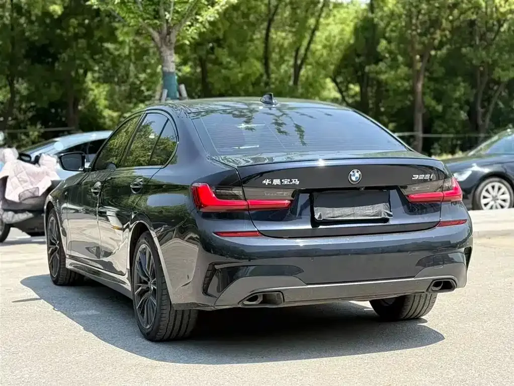 BMW 3 Series 2022 из CN, фото 4