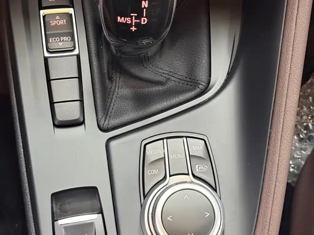 BMW X1 2021 из CN, фото 10