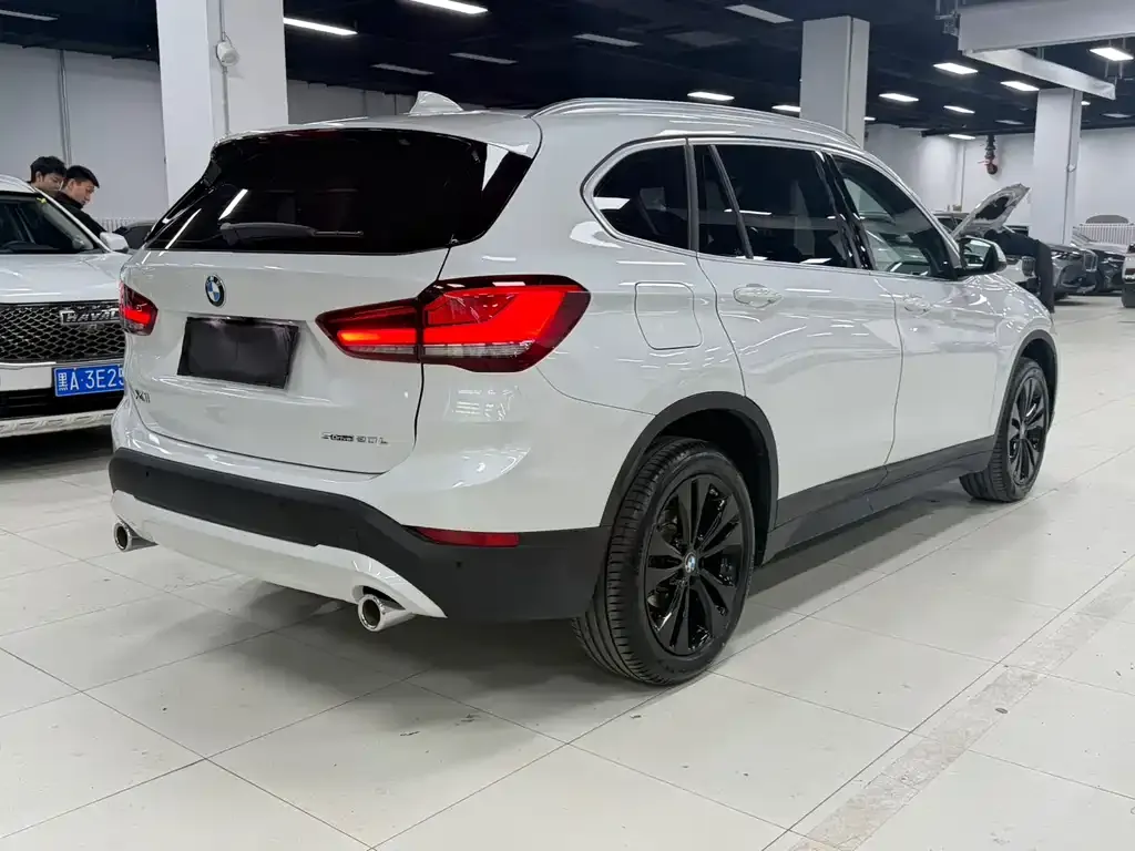 BMW X1 2021 из CN, фото 9