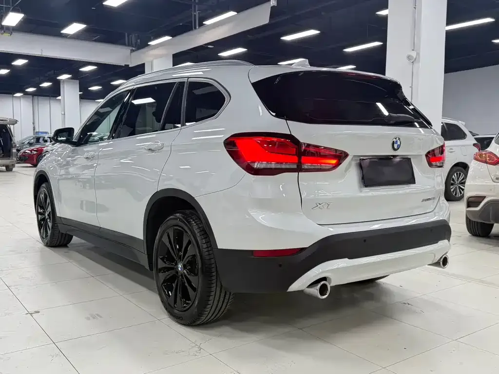 BMW X1 2021 из CN, фото 4