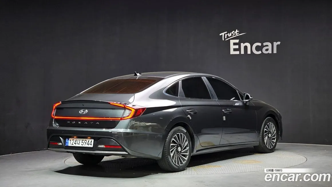 Hyundai Sonata 2022 из KR, фото 3