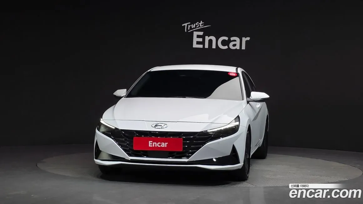 Hyundai AVANTE — фото 5