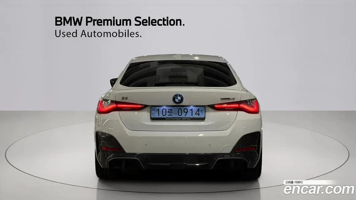 BMW i4 — фото 4