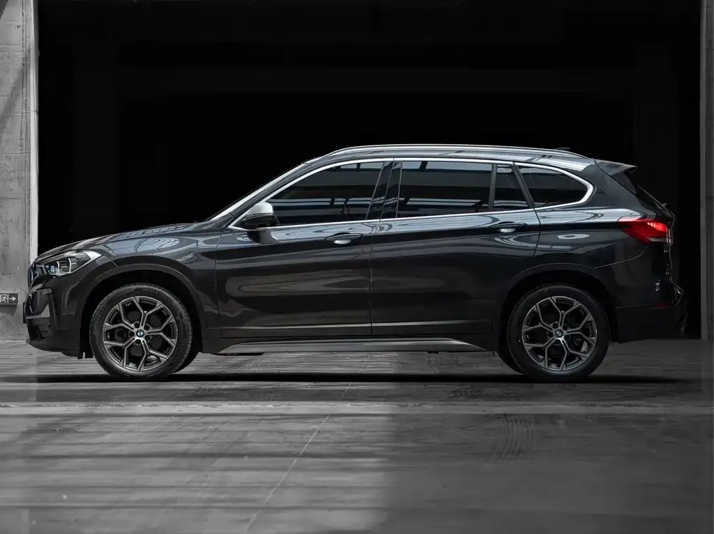 BMW X1 — фото 4