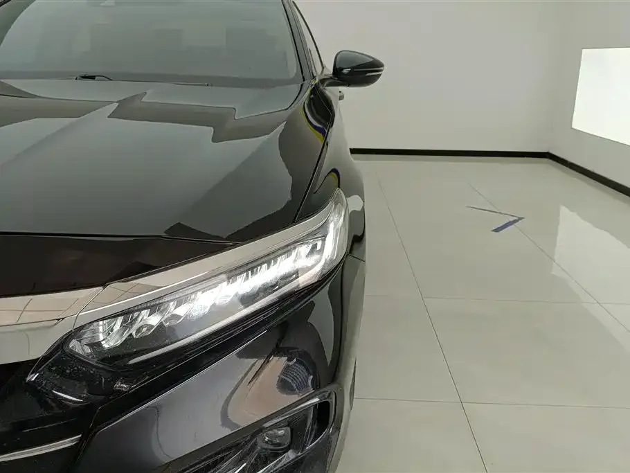 Honda Accord — фото 4