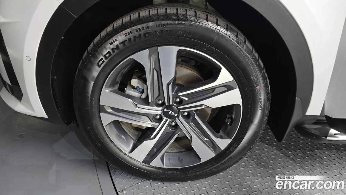 Kia Sorento — фото 8