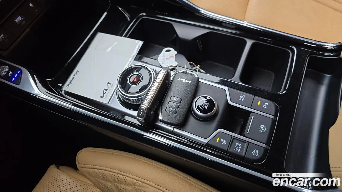 Kia Sorento — фото 9