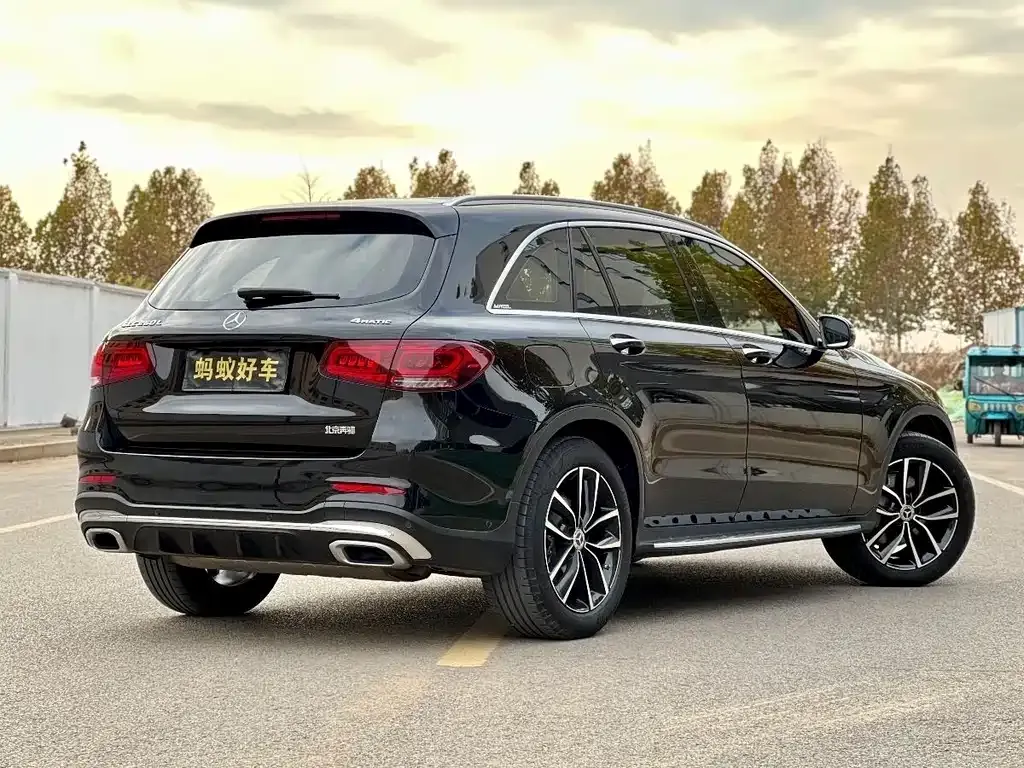 Mercedes-Benz GLC — фото 10