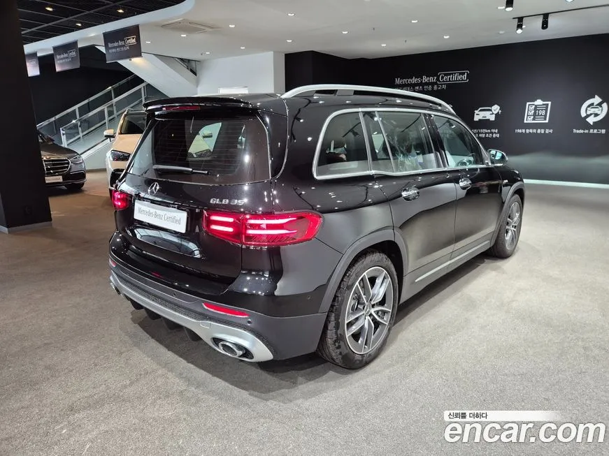 Mercedes-Benz GLB-Class — фото 2
