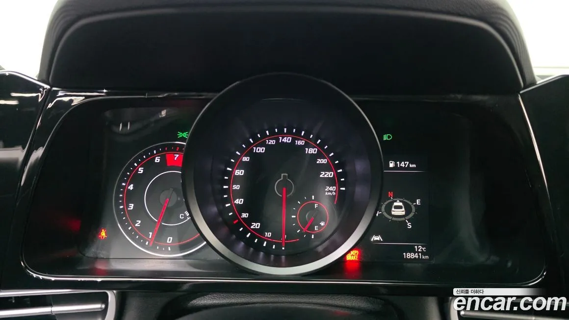 Hyundai AVANTE 2021 из KR, фото 2