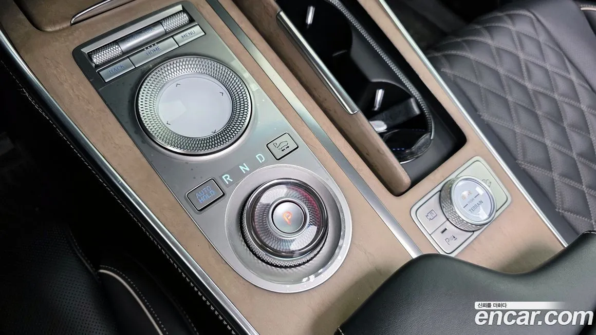 Genesis GV80 — фото 3