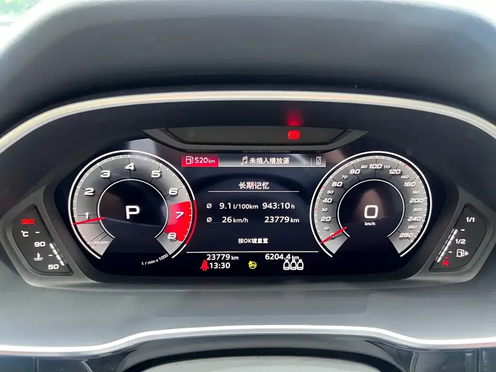 Audi Q3 2023 из CN, фото 8