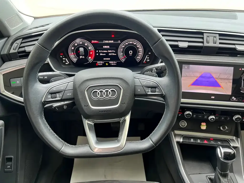 Audi Q3 2023 из CN, фото 10