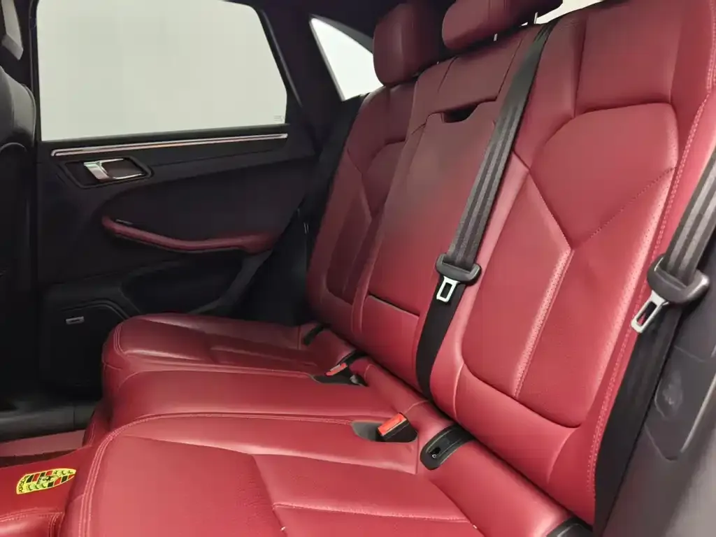 Porsche Macan 2022 из CN, фото 2