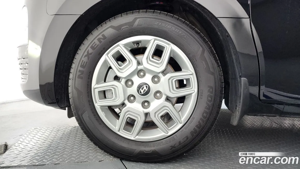 Hyundai Staria 2025 из KR, фото 4