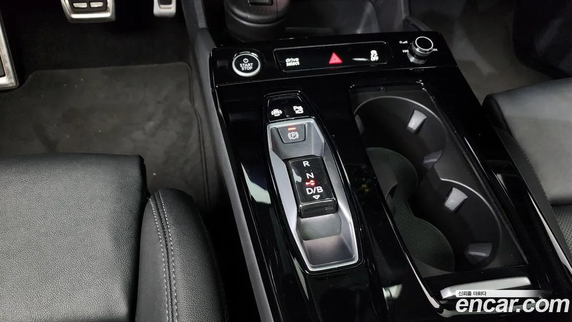 Audi Q6 e-tron 2025 из KR, фото 6