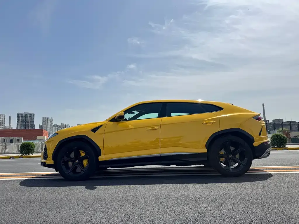 Lamborghini Urus 2021 из CN, фото 3