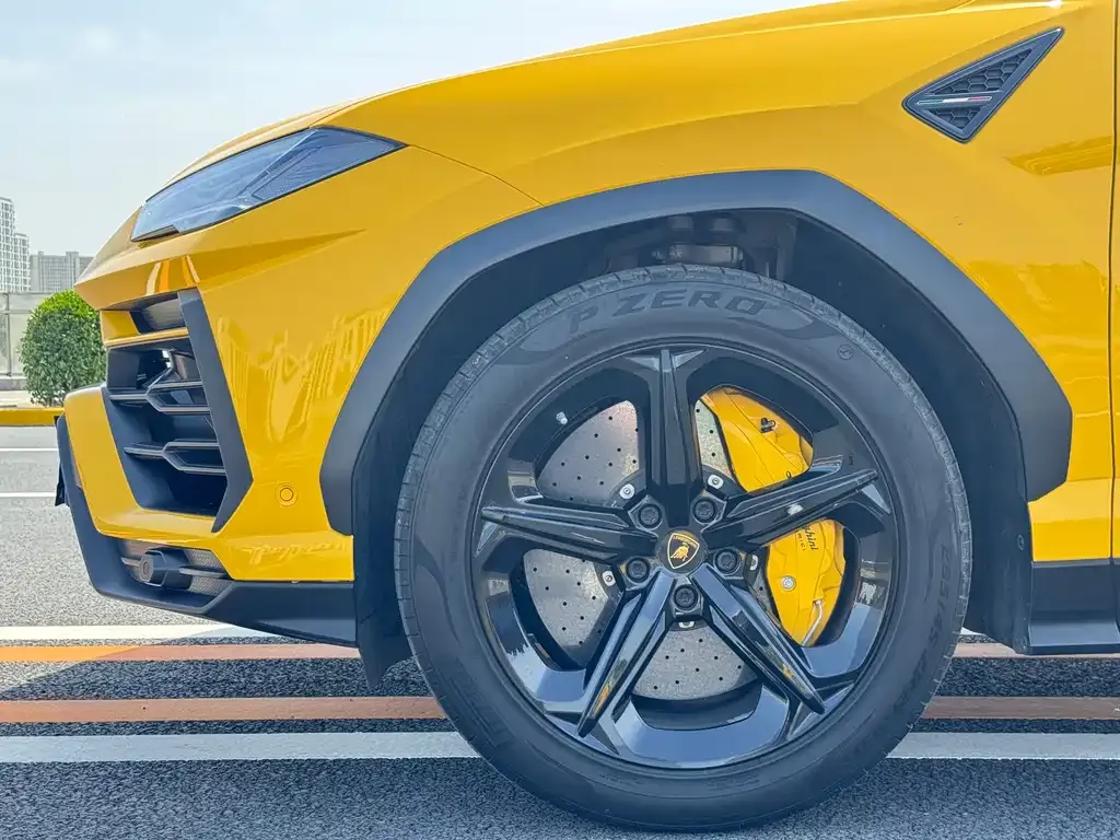 Lamborghini Urus 2021 из CN, фото 6
