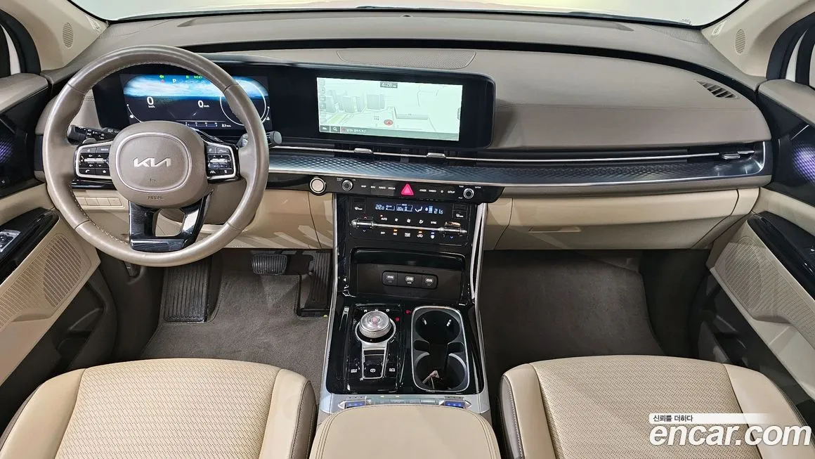 Kia Carnival — фото 10