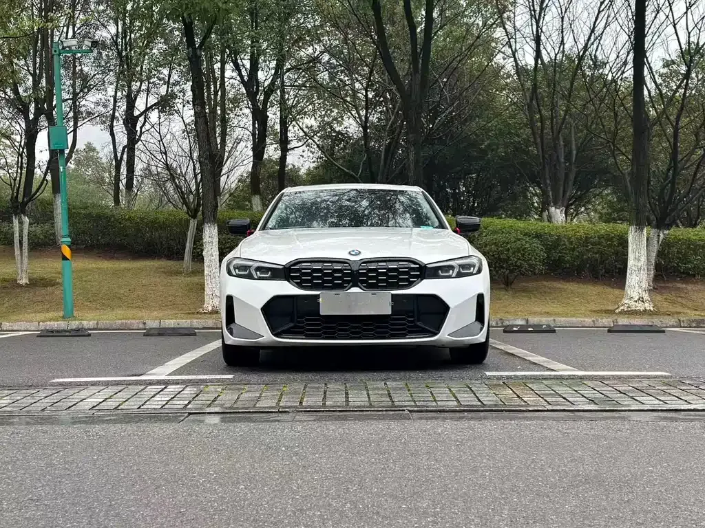 BMW 3 Series — фото 1
