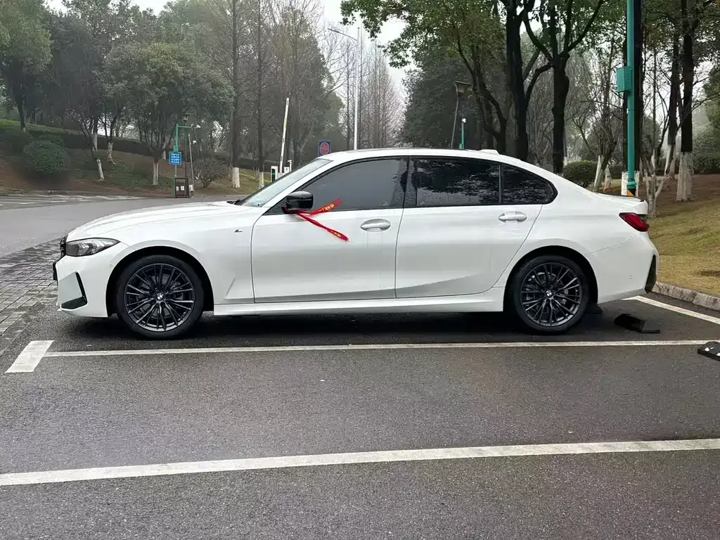 BMW 3 Series — фото 10