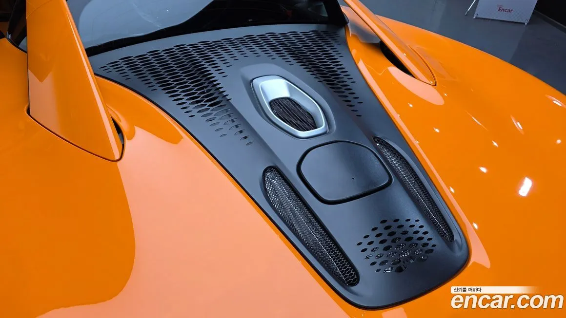 Mclaren Artura 2023 из KR, фото 4