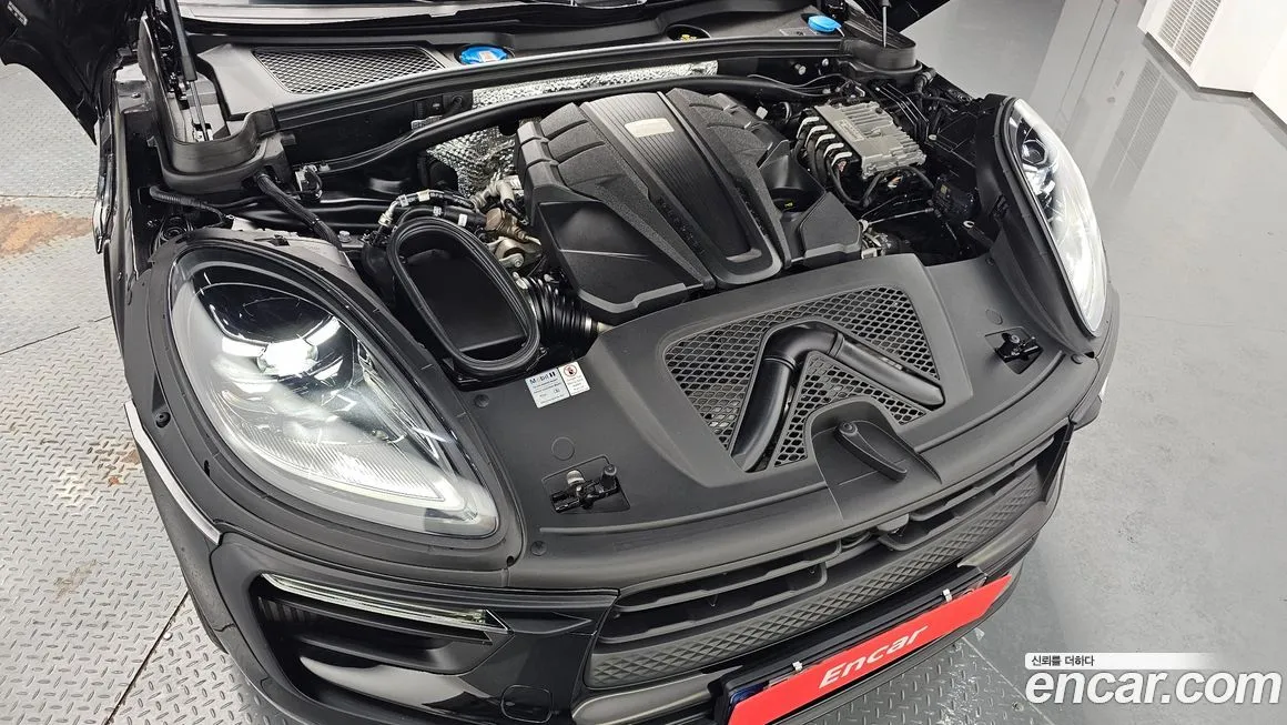 Porsche Macan 2022 из KR, фото 9
