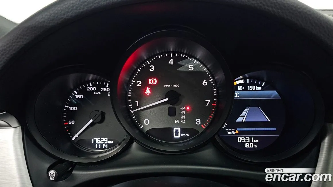 Porsche Macan 2022 из KR, фото 6
