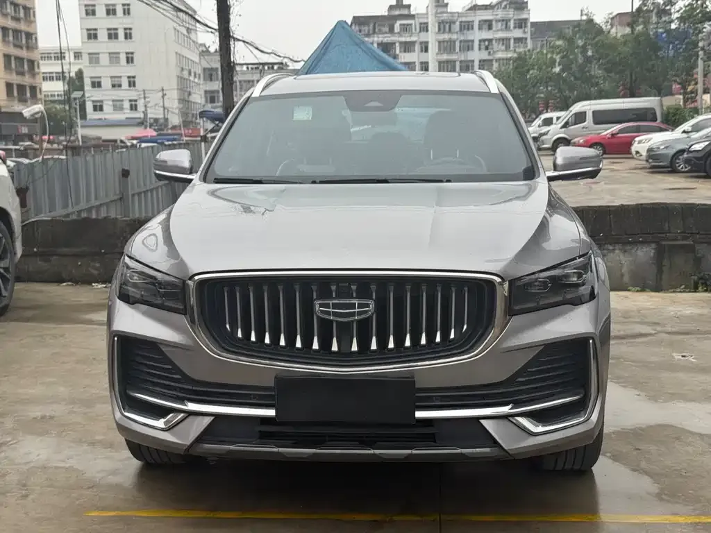 Geely Xingyue L — фото 9