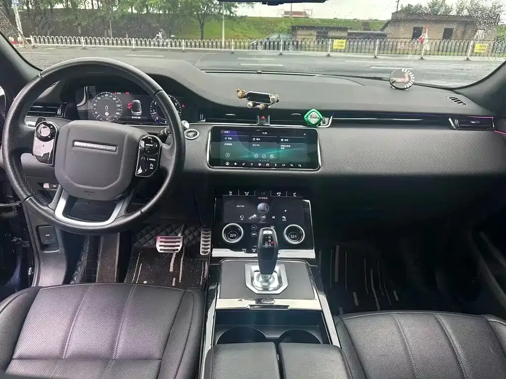 Land Rover Evoque — фото 8