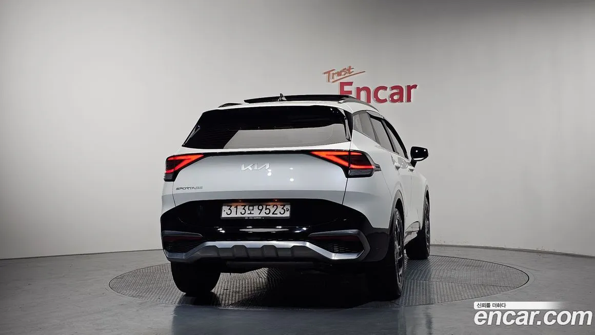 Kia Sportage — фото 9