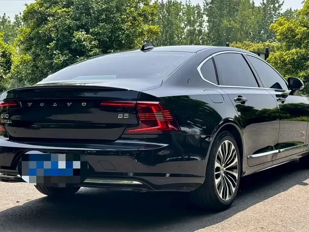 Volvo S90 — фото 6