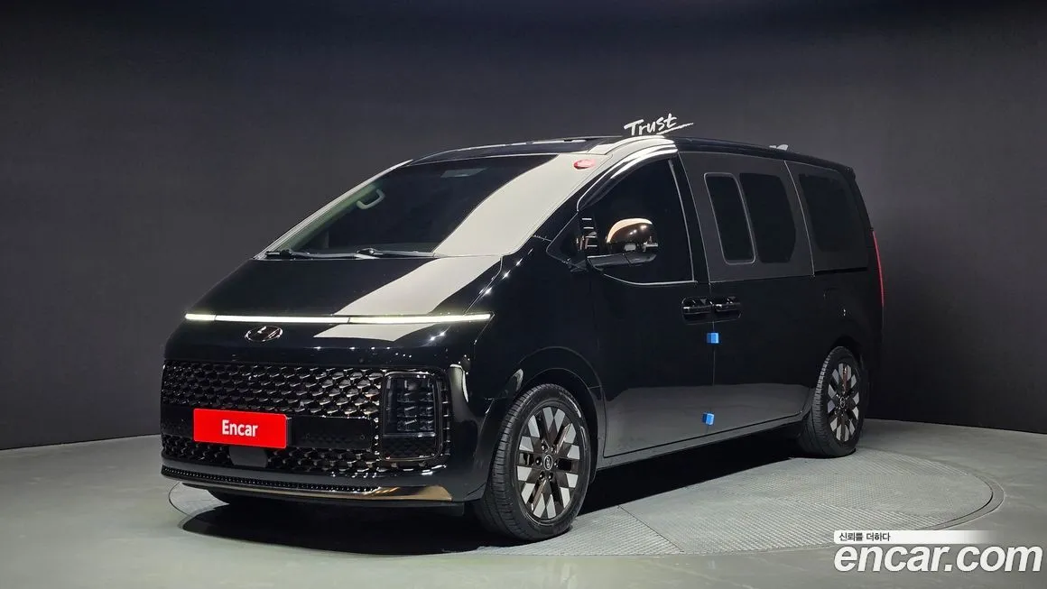 Hyundai Staria 2023 из KR, фото 1