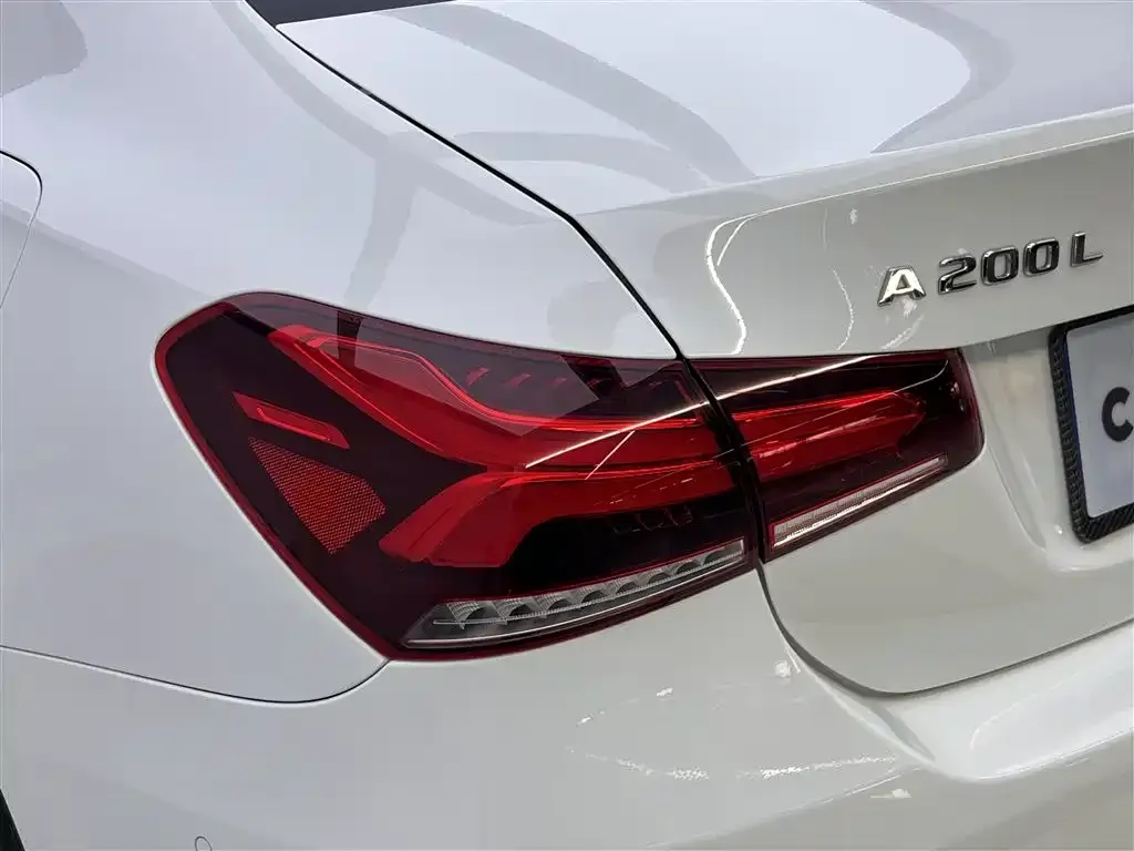 Mercedes-Benz A-Class 2022 из CN, фото 8