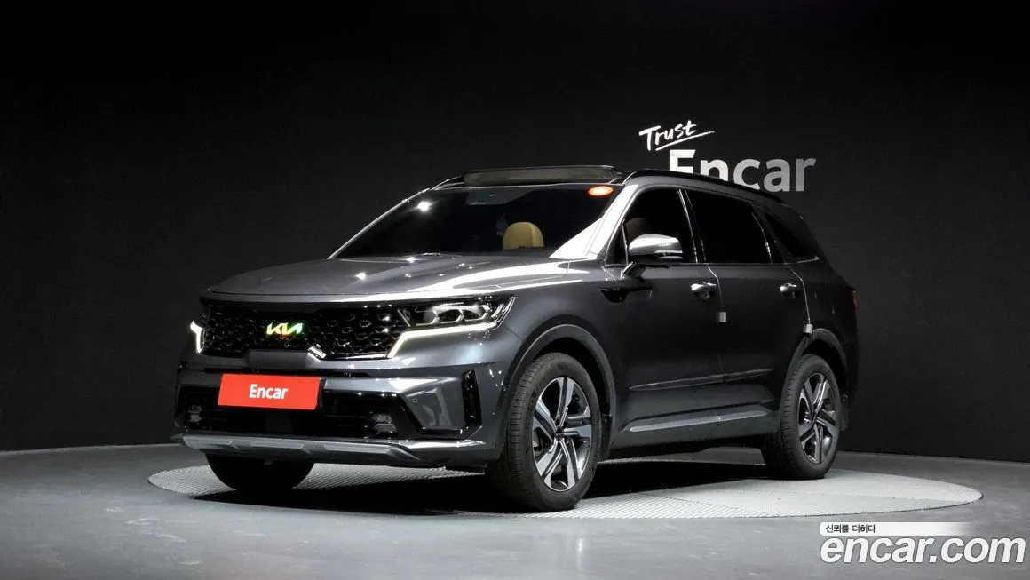 Kia Sorento — фото 1