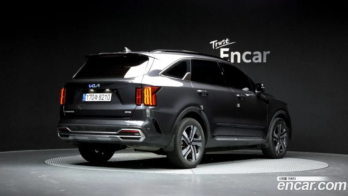 Kia Sorento — фото 4