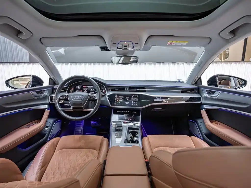 Audi A7L 2024 из CN, фото 5