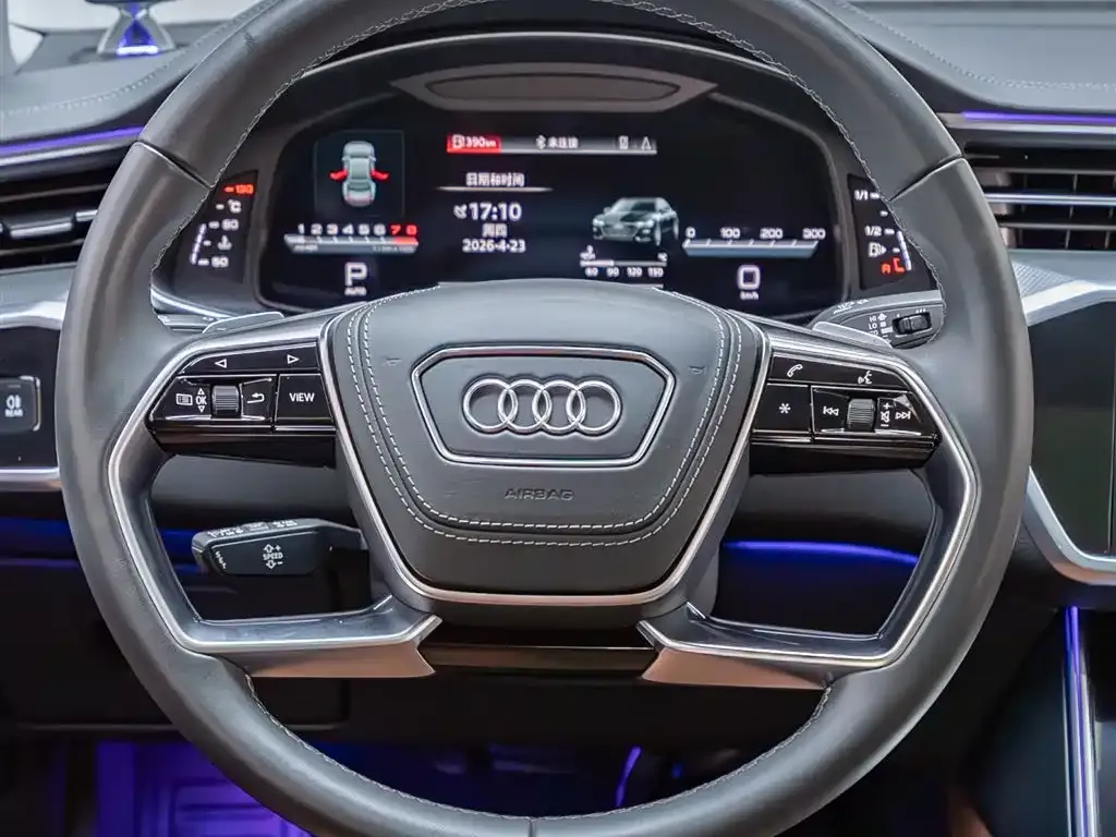 Audi A7L 2024 из CN, фото 4