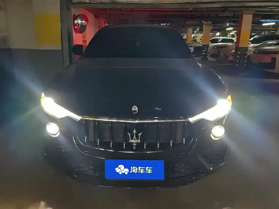 Maserati Levante — фото 2