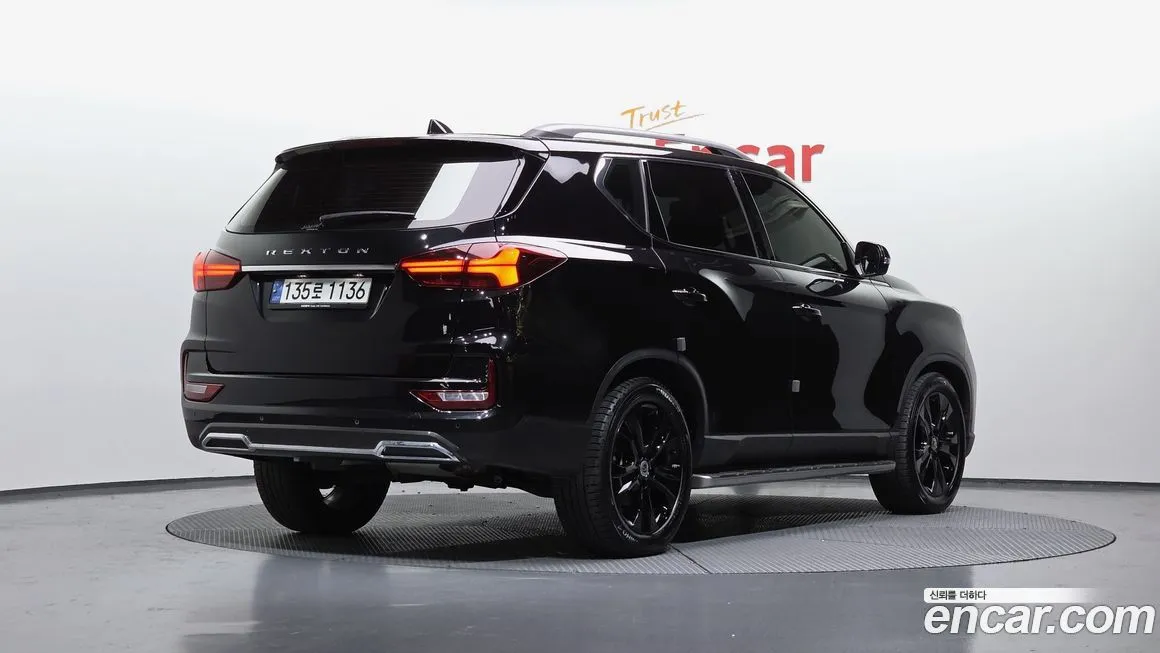 KG Mobility (Ssangyong) Rexton — фото 3