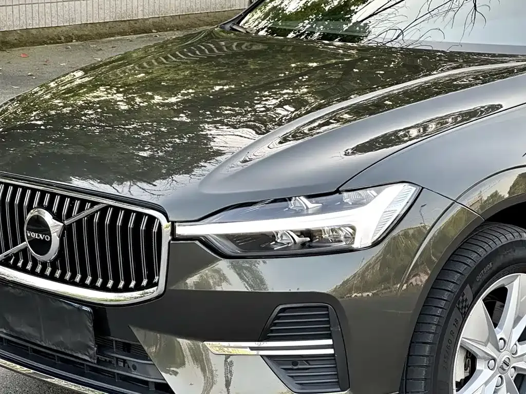 Volvo XC60 2021 из CN, фото 4