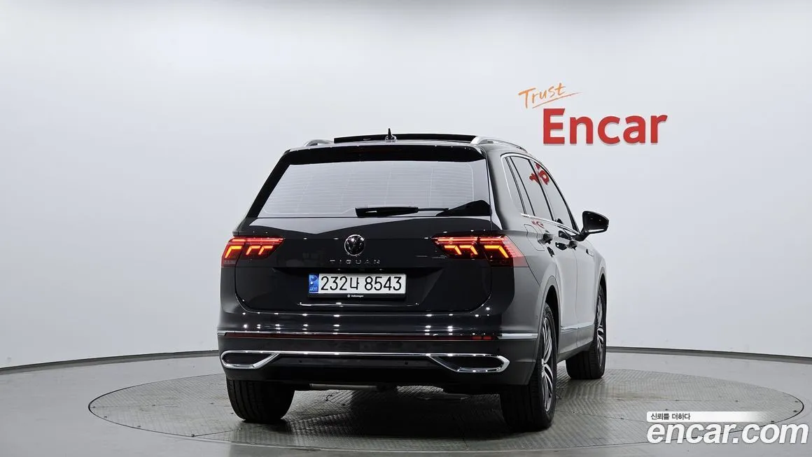 Volkswagen Tiguan — фото 3