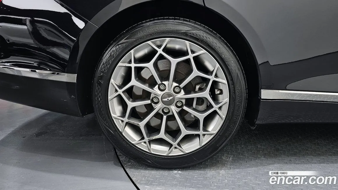 Genesis G80 — фото 8