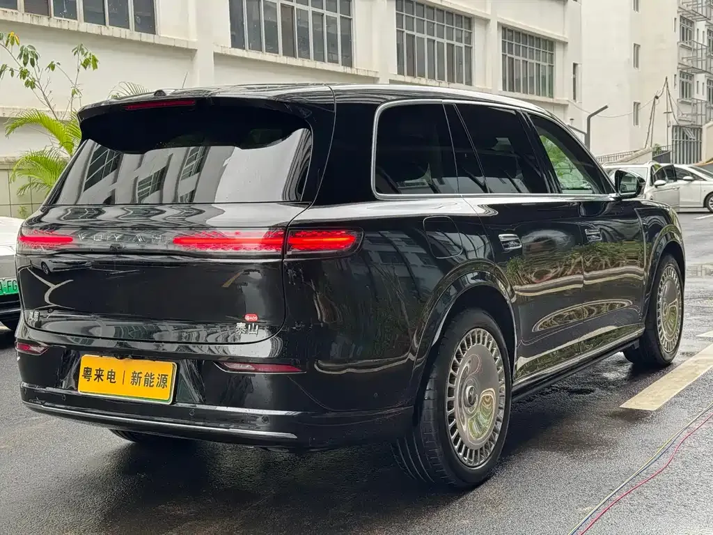VOYAH Lantu Taishan 2025 из CN, фото 5