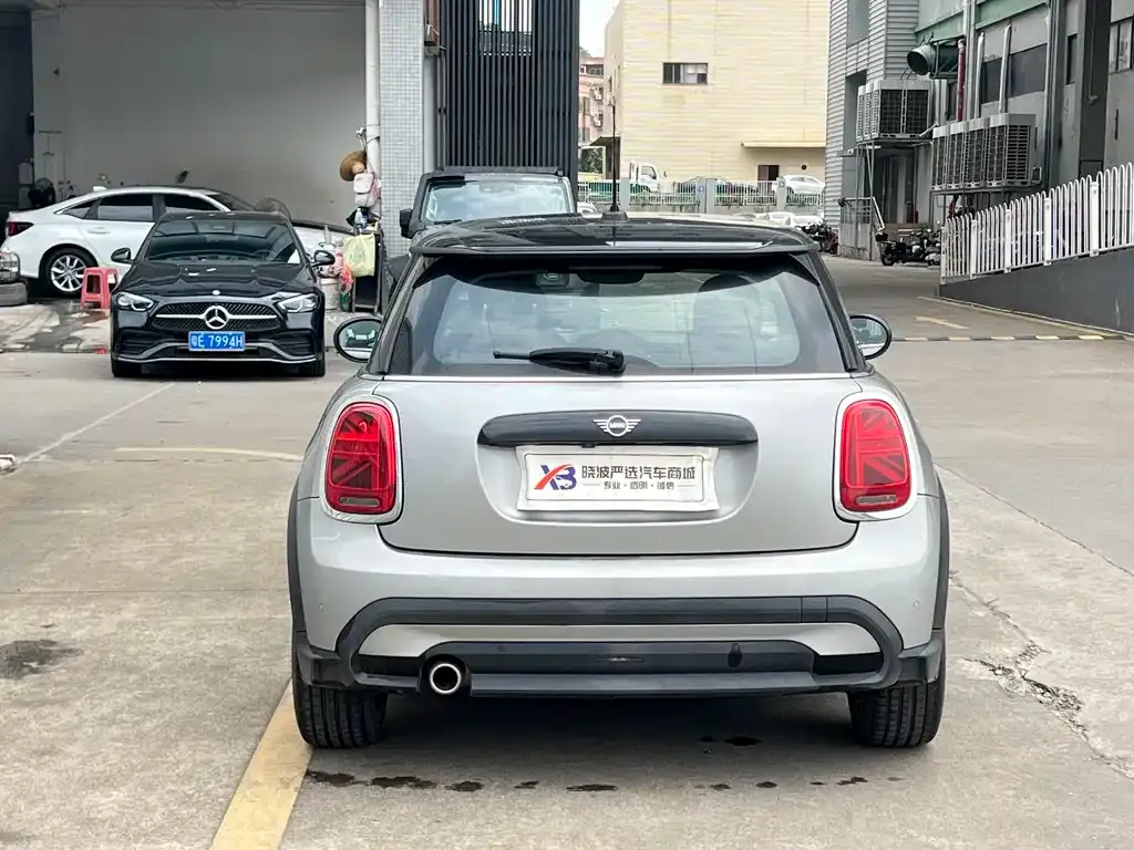 MINI Cooper (3-door) 2023 из CN, фото 3