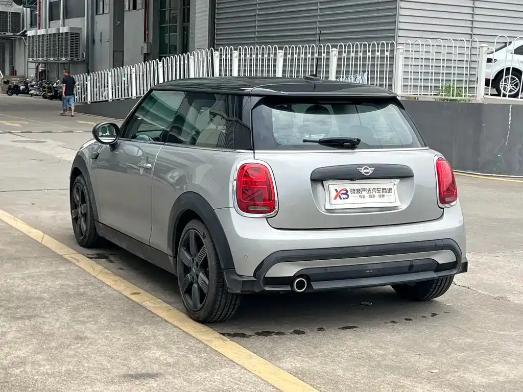 MINI Cooper (3-door) 2023 из CN, фото 7
