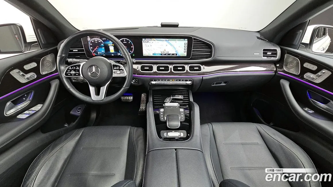 Mercedes-Benz GLE-Class — фото 6