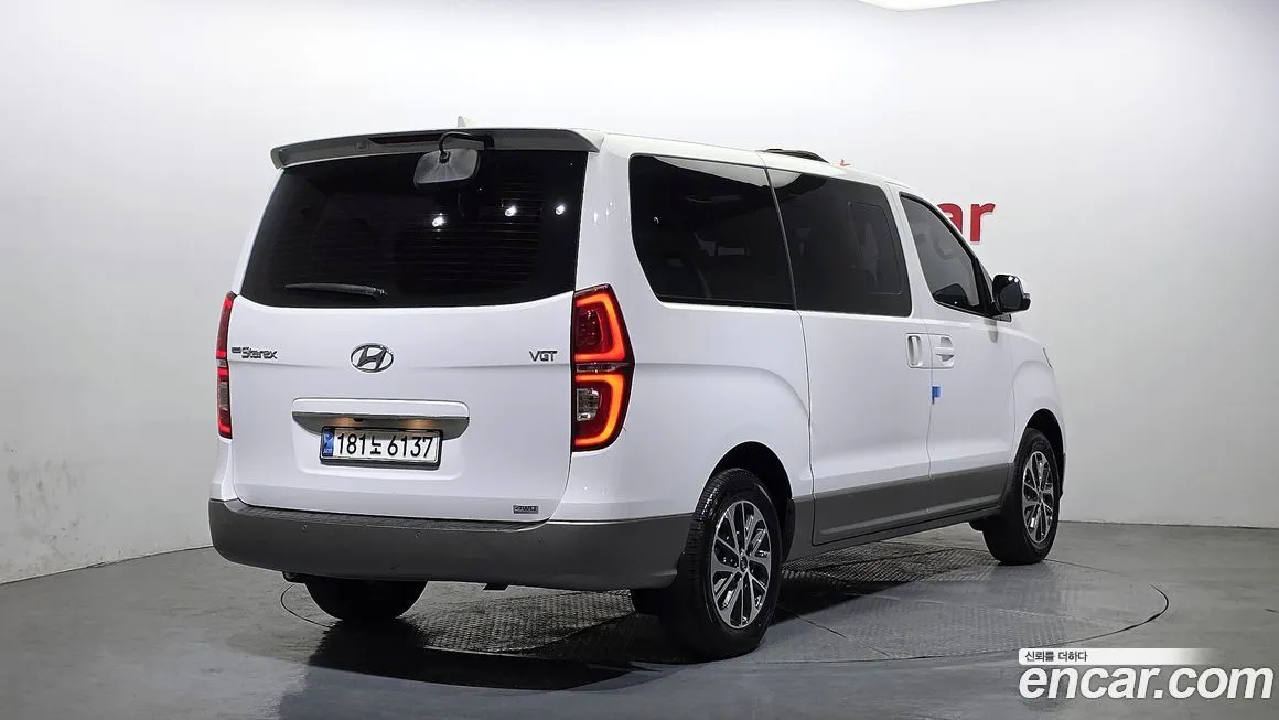 Hyundai Starex 2021 из KR, фото 2
