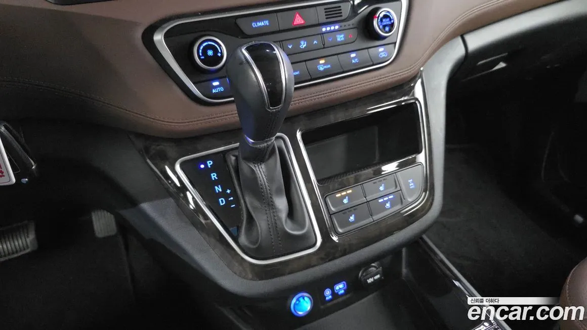 Hyundai Starex 2021 из KR, фото 10
