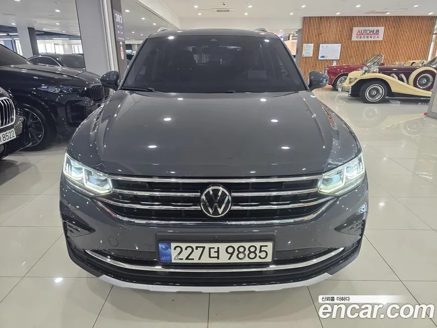 Volkswagen Tiguan — фото 1